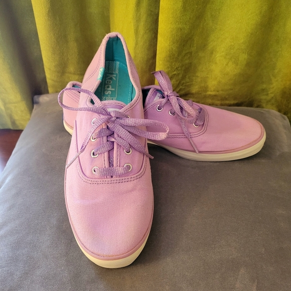 Keds Shoes - Keds Lavender Canvas Sneakers With Sparkle Purple Laces